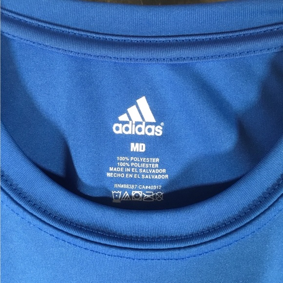 Adidas t-shirt size medium - Picture 3 of 3